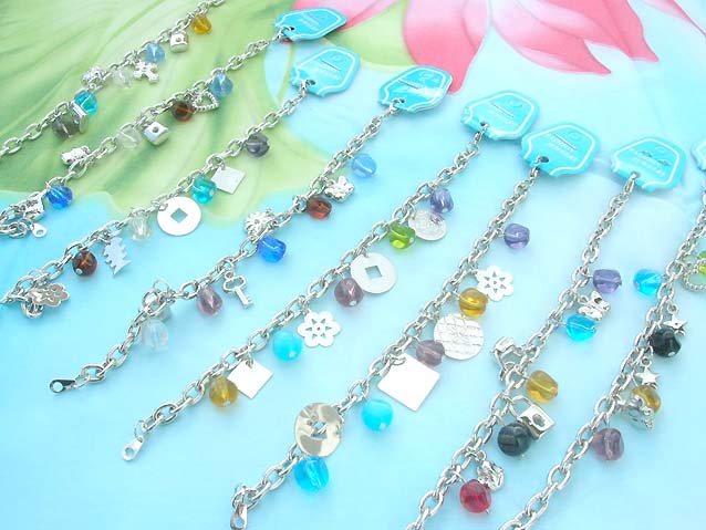 glass-bead-silver-charm-bracelet001