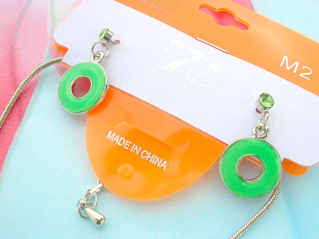 jewelryset001closeup2