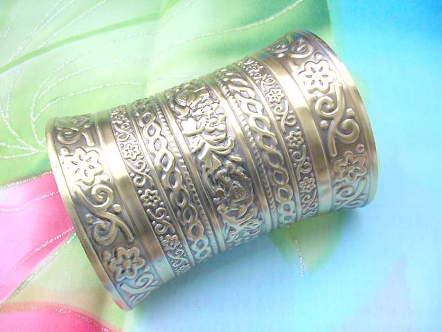 metal-cuff-040