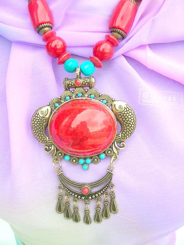 tibetan-turquoise-necklace009closeup