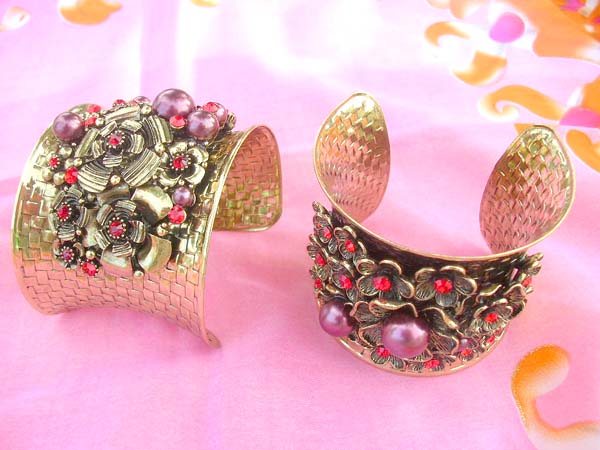 bohemian-style-wide-cuffs-007