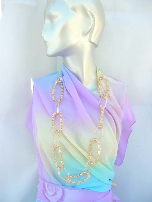 high-fashion-necklace-004
