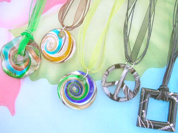 lampwork-glass-necklace-001-1