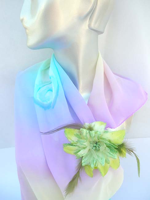 peacock-feather-hair-accessory-001-3