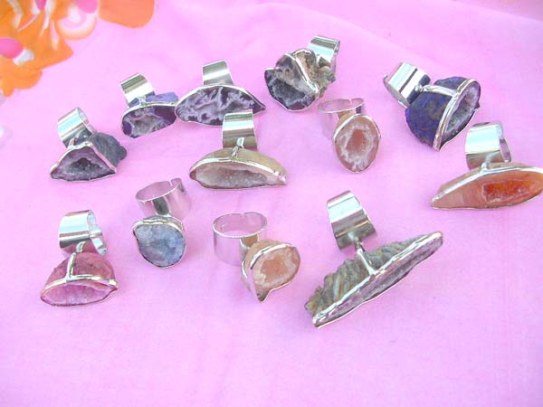 semi-preciouse-stone-ring-001-1