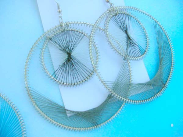 thread-earrings-double-0014