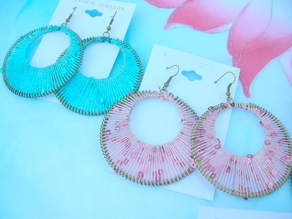 thread-earrings-sequins-001-1