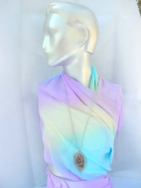 trendy-long-chain-necklaces-001