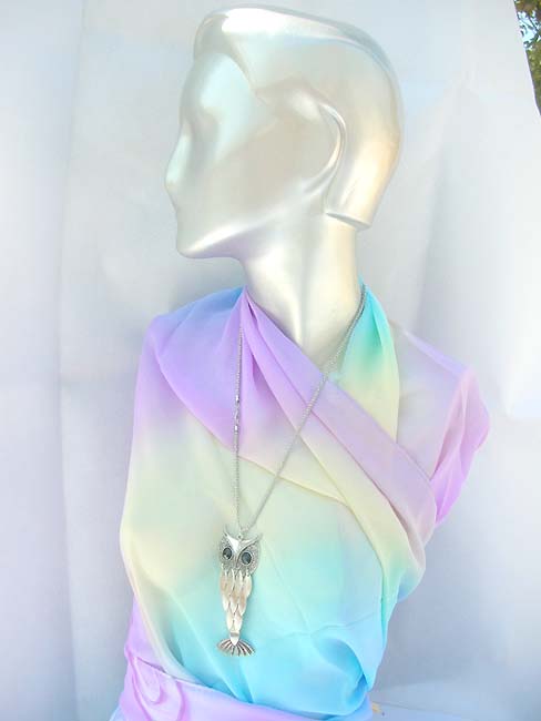 trendy-long-chain-necklaces-005