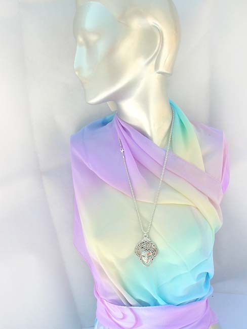trendy-long-chain-necklaces-010