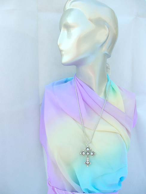 trendy-long-chain-necklaces-012