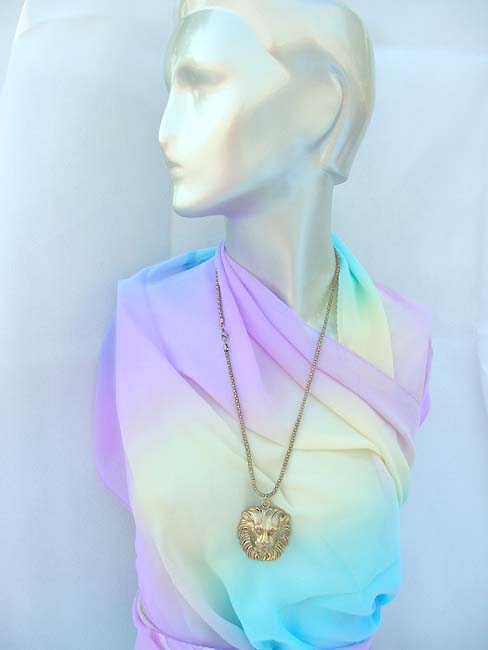 trendy-long-chain-necklaces-017