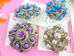 victorian-style-pins-brooches-002-2