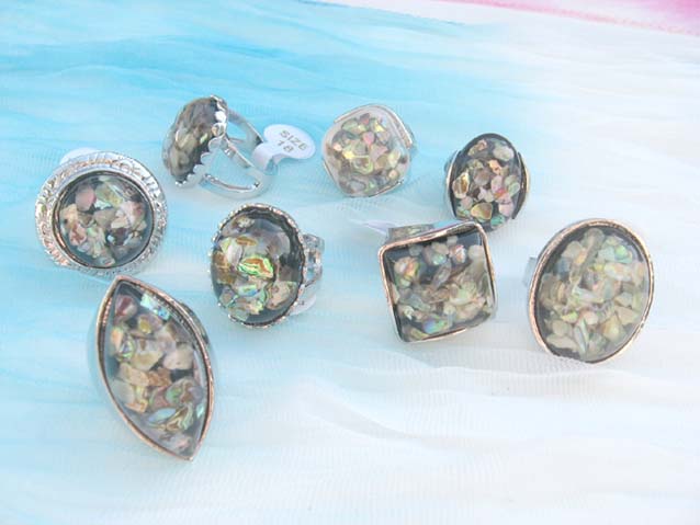 abalone-seashell-dome-rings