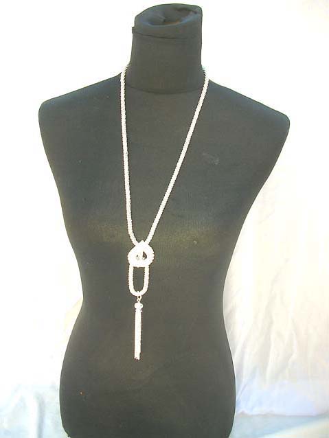 cz-stylish-long-necklaces-008m