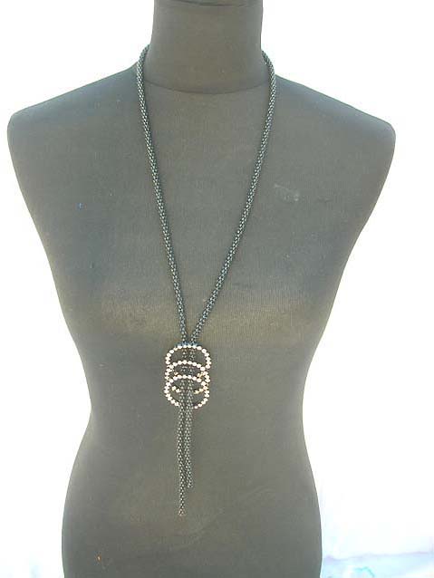cz-stylish-long-necklaces-019m