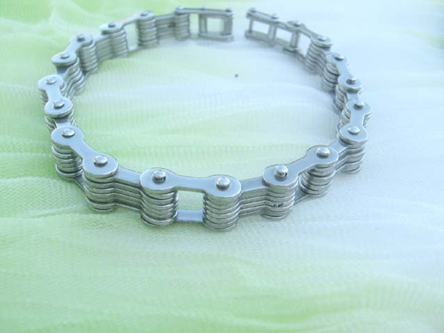 organic-stainless-steel-bracelets-02