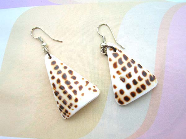 Brown dotted triangle seashell earring