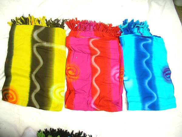Swirl and curvy line fashion sarong