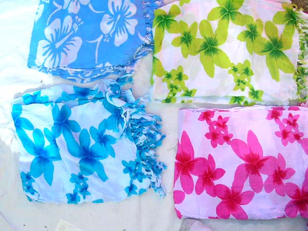 Fresh design Hawaiian flower batik sarong