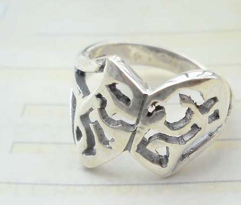 Trendy 925. stamped silver ring with broken a part design
