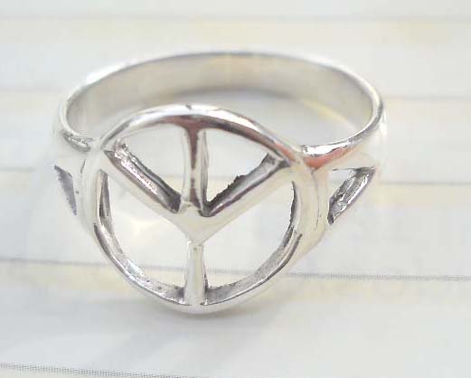 Plain stamped 925 sterling silver ring with peace sign design