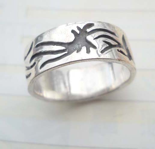 Beauty 925. stamped silver tattoo sealife ring