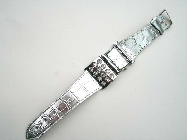 Clear cz silver snake skin causal watch, watch wholesaler