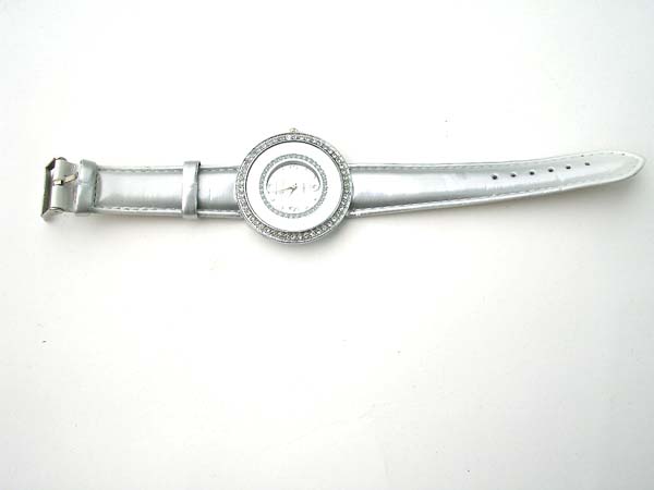 Double chain clear cz circular silver watch, watches at wholesale prices