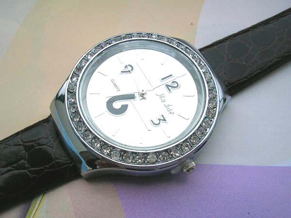 In fashion clear cz new age theme black watch, wholesale watches dropship