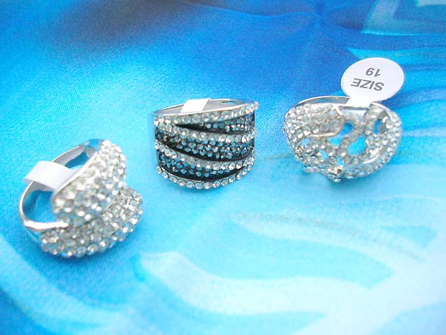 celebrity-style-jewelry-rings003