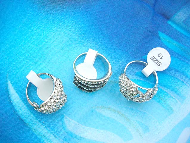 celebrity-style-jewelry-rings004
