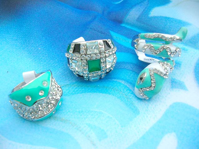 celebrity-style-jewelry-rings013
