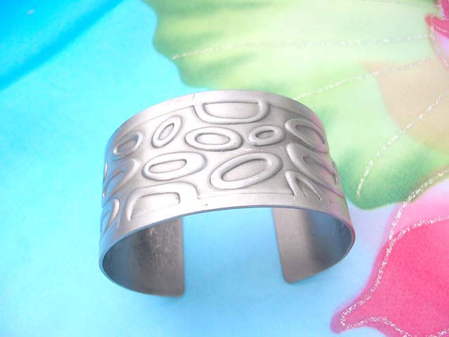 metal-cuff-006