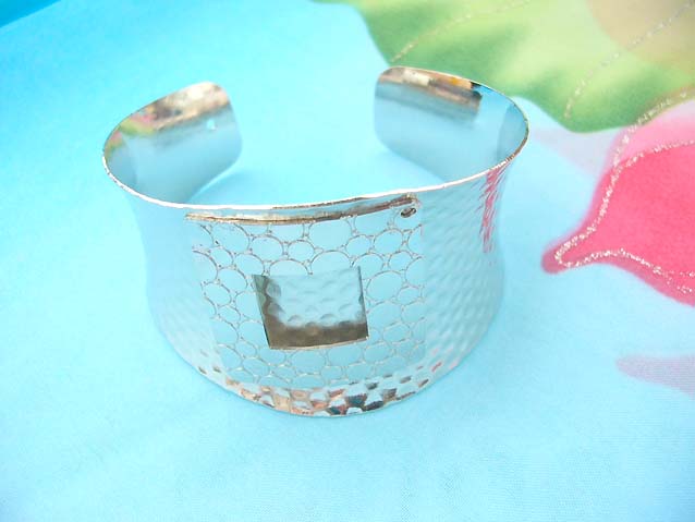 metal-cuff-017