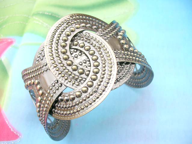 metal-cuff-034