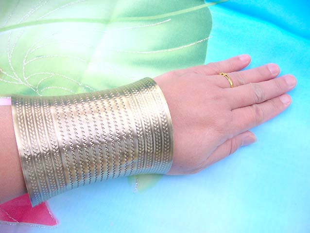 metal-cuff-049