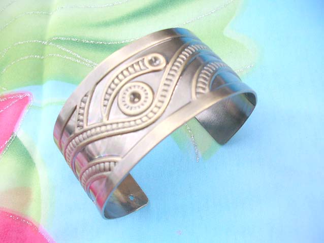 metal-cuff-064