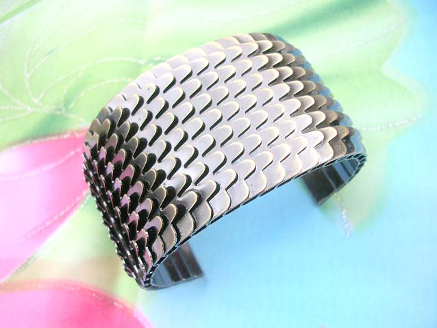 metal-cuff-067