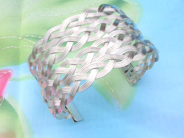 metal-cuff-083