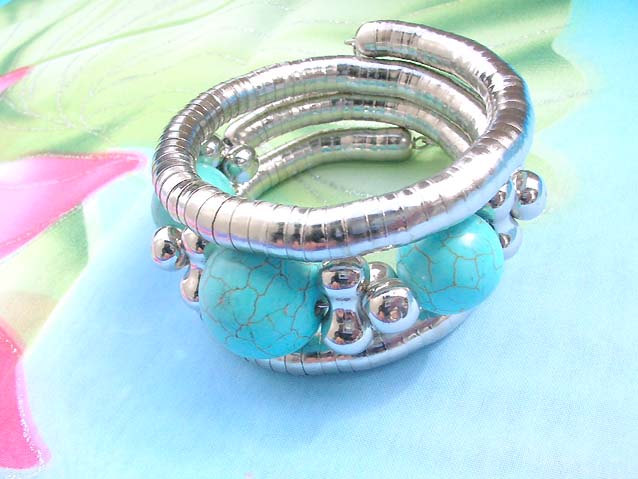 silver-tone-turquoise-bracelet003