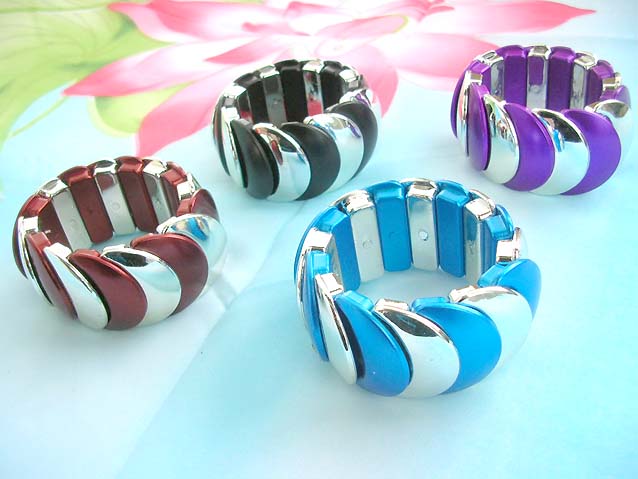 stretchy-bracelet-jewelry-007