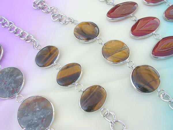 gemstone-bracelet-brownorange2