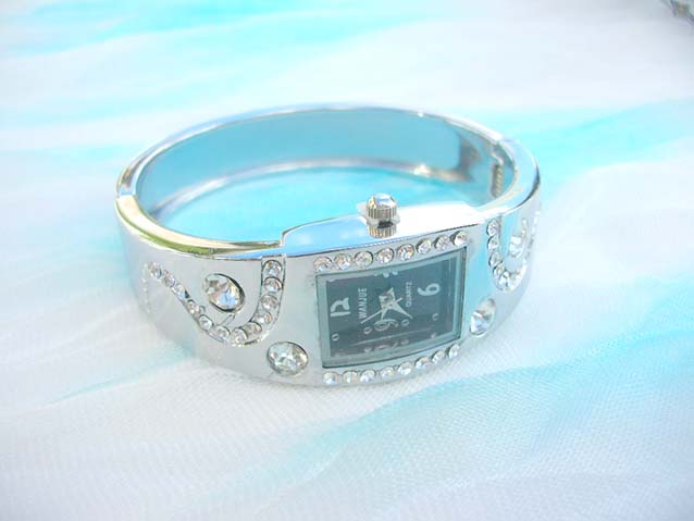 women-watches-n63c