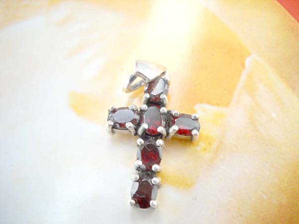  Pretty 925. sterling silver diamond red garnet stone cross pendant, jewelry manufacturer