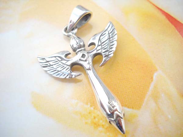  Fine 925. sterling silver fashion cross with wings pendant, costume jewelry manufacturer